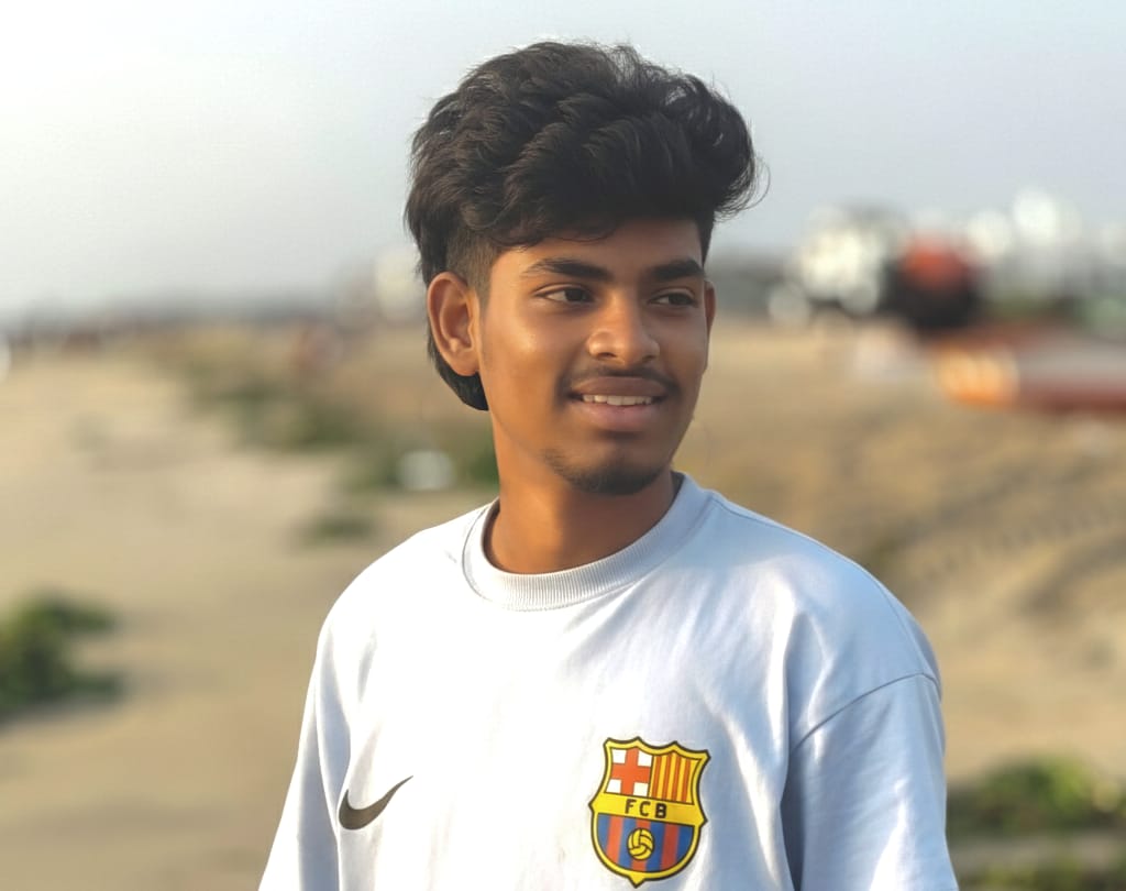 Kaviyarasan – Profile Photo